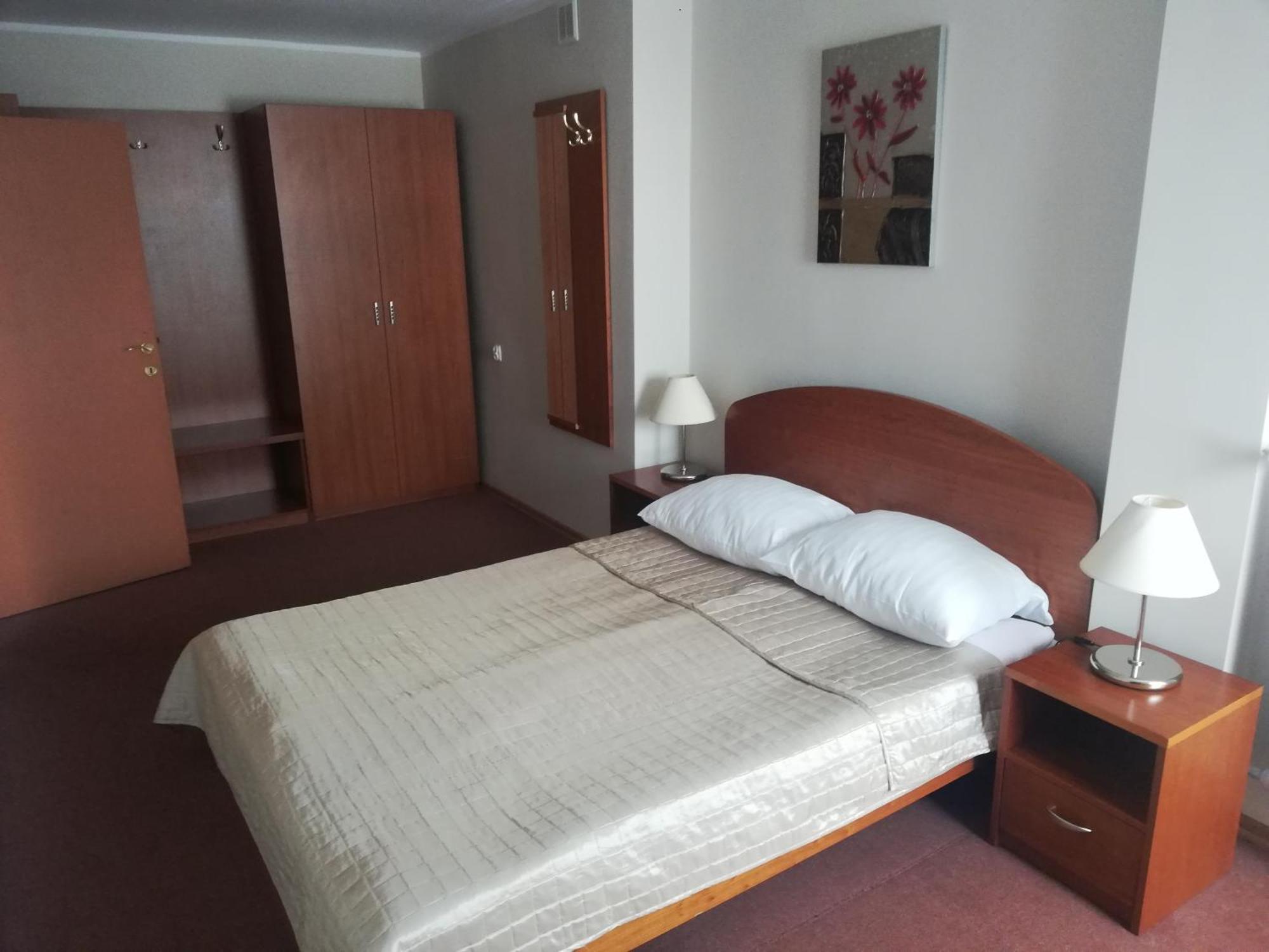 Hotel Gromada Ломжа Экстерьер фото