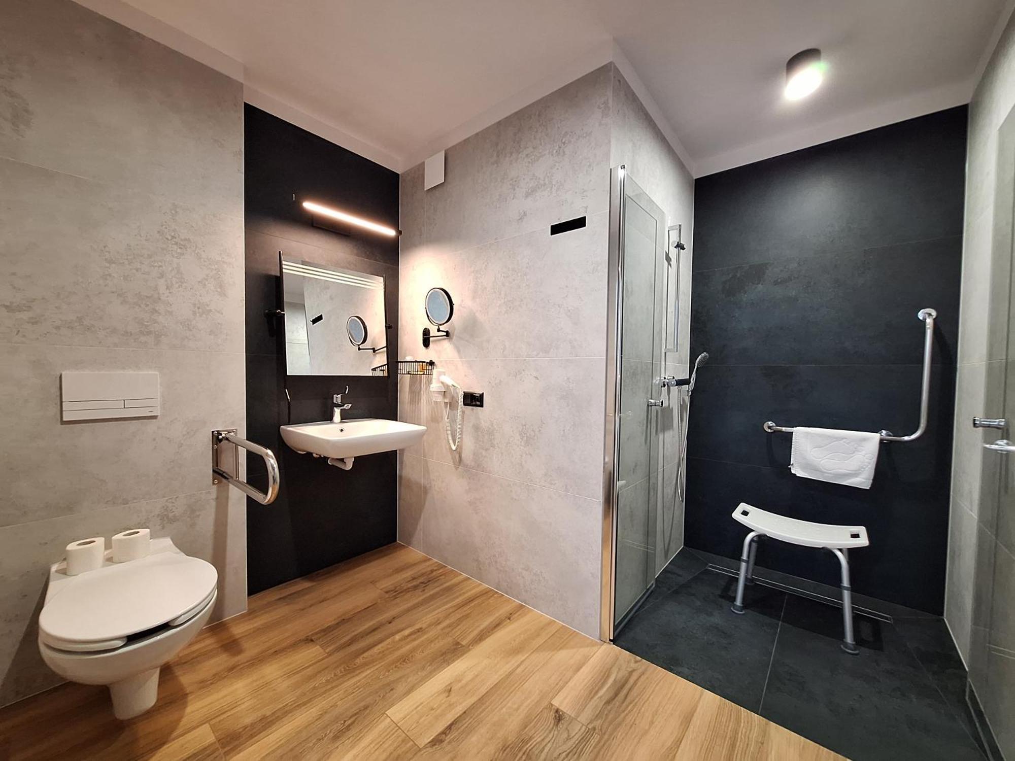 Hotel Gromada Ломжа Экстерьер фото
