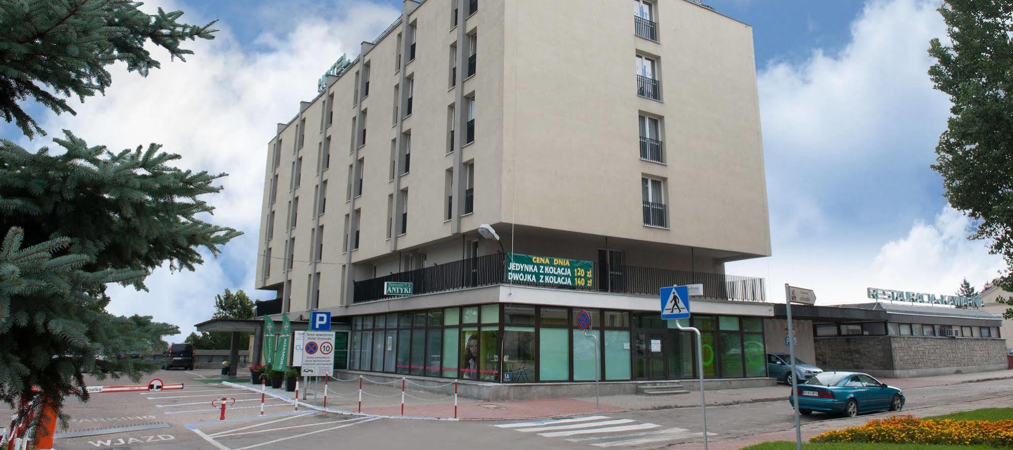 Hotel Gromada Ломжа Экстерьер фото