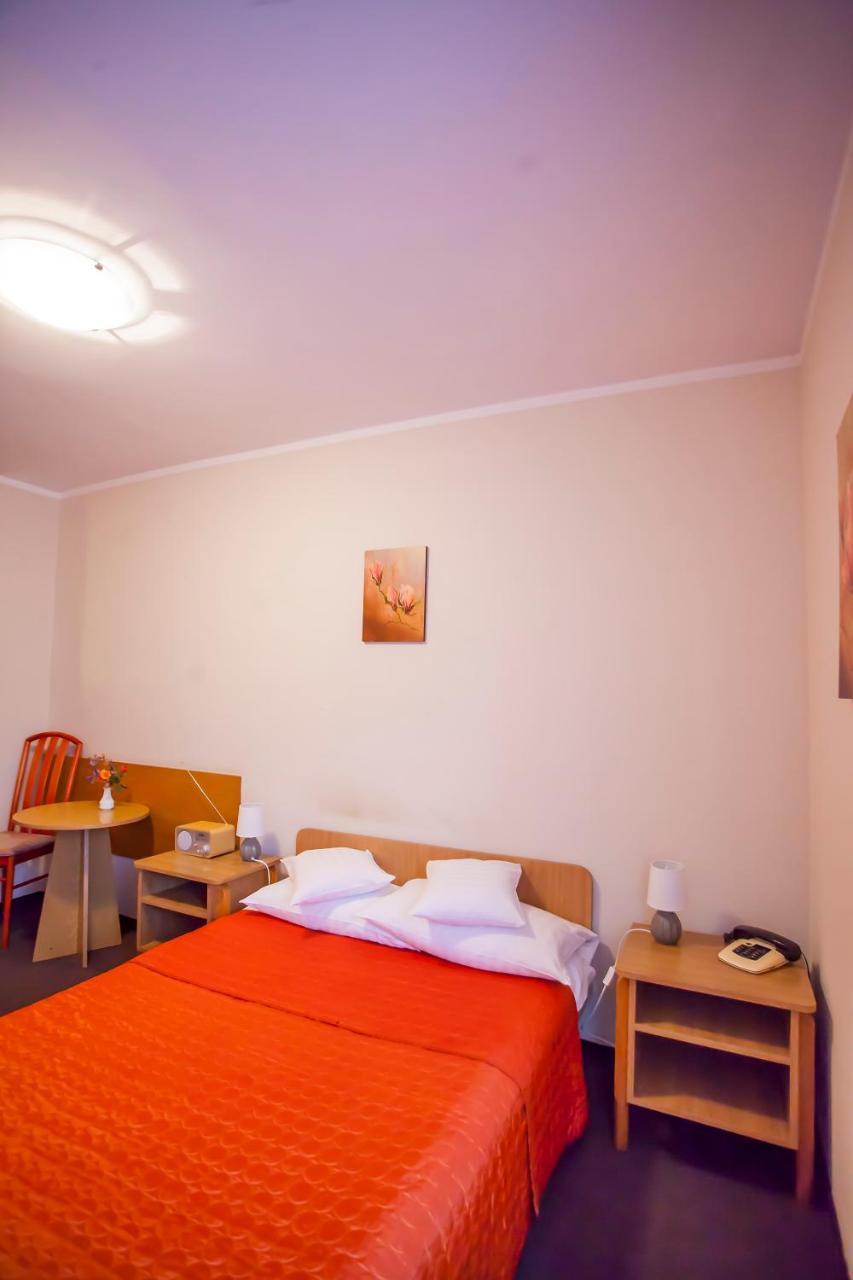 Hotel Gromada Ломжа Экстерьер фото