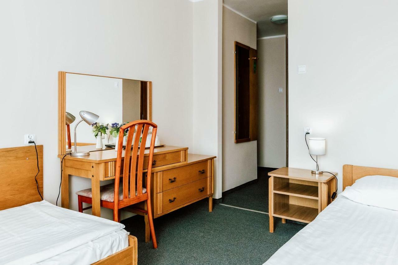 Hotel Gromada Ломжа Экстерьер фото